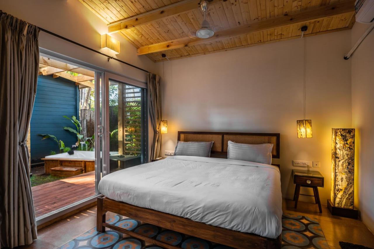 Morii By The Sea - Morjim Beach Exterior foto